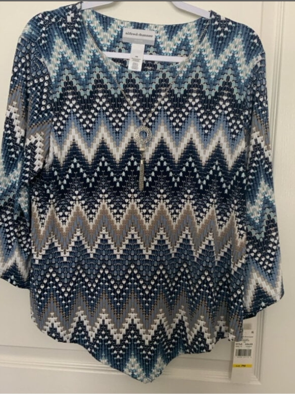 Alfred Dunner Navy and Light Blue Chevron Knit Blouse